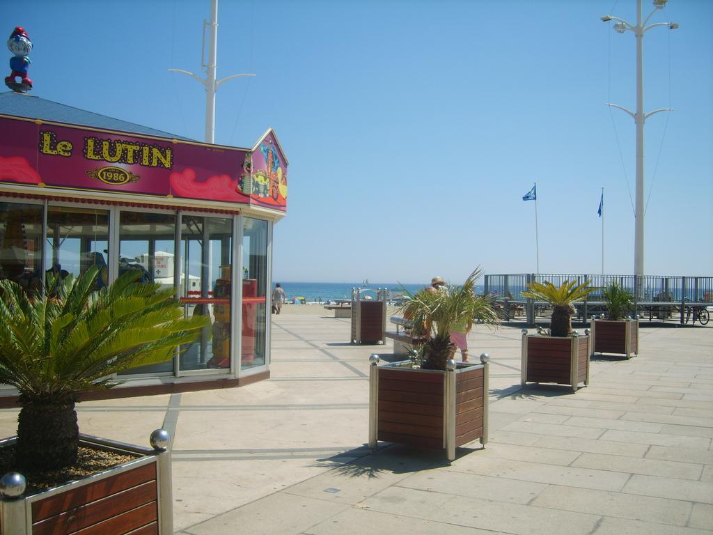 Canet Plage Appartement Vue Laterale Mer, 1 Chambre , Wifi, Climatisation, Parking Securise Couvert Exterior foto
