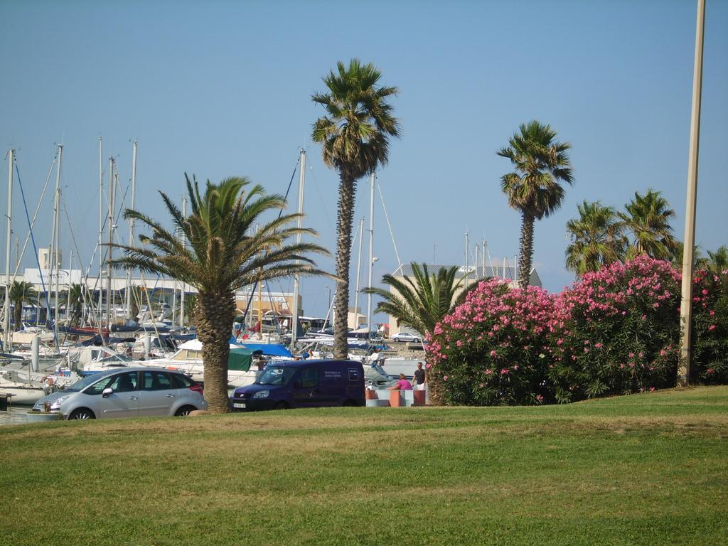 Canet Plage Appartement Vue Laterale Mer, 1 Chambre , Wifi, Climatisation, Parking Securise Couvert Exterior foto